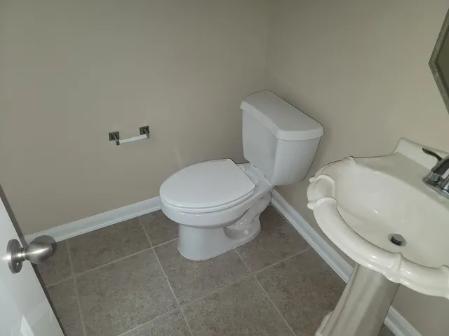 $2,400 | 17223 Pecos Park Lane, Humble, TX 77346