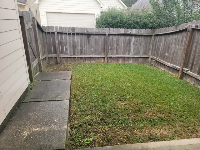 $2,400 | 17223 Pecos Park Lane, Humble, TX 77346