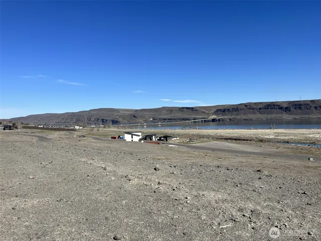 a view of an ocean beach