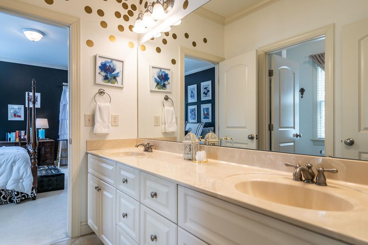 1809 Banbury Road Raleigh, NC 27608 - Photo 28 of 50 Photo 28
