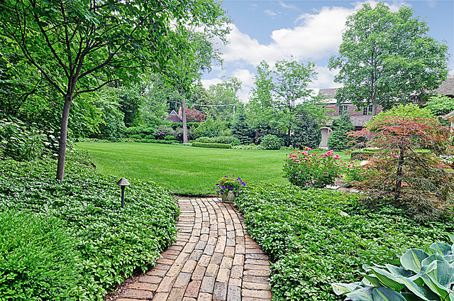 933 Cleveland Road Hinsdale, IL 60521 - Photo 23 of 25