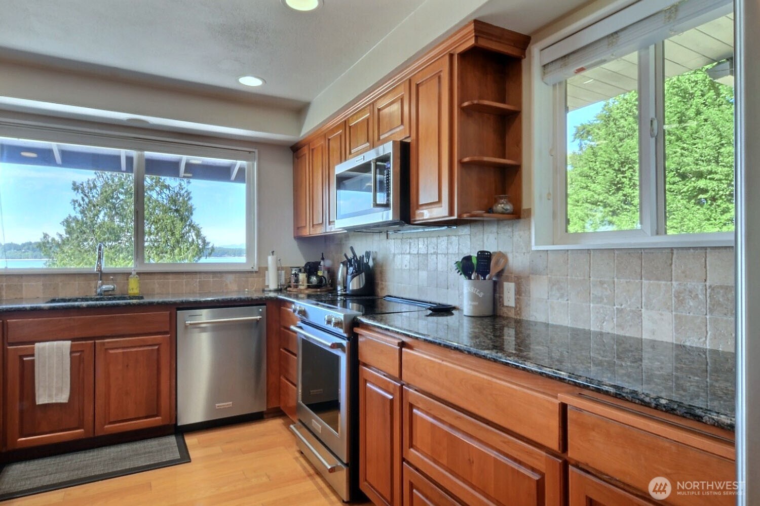 7504 Crescent Beach Rd Nortwest Vaughn, WA 98394 - Photo 6 of 40 Gallery Image 6