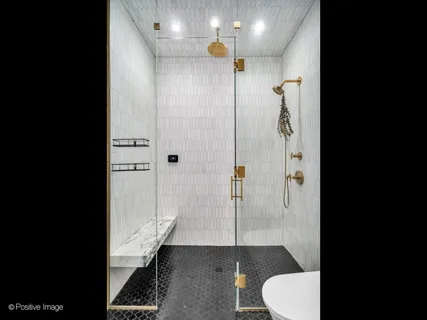 $399,999 | 1803 West Huron Street, Unit 1, Chicago, IL 60622