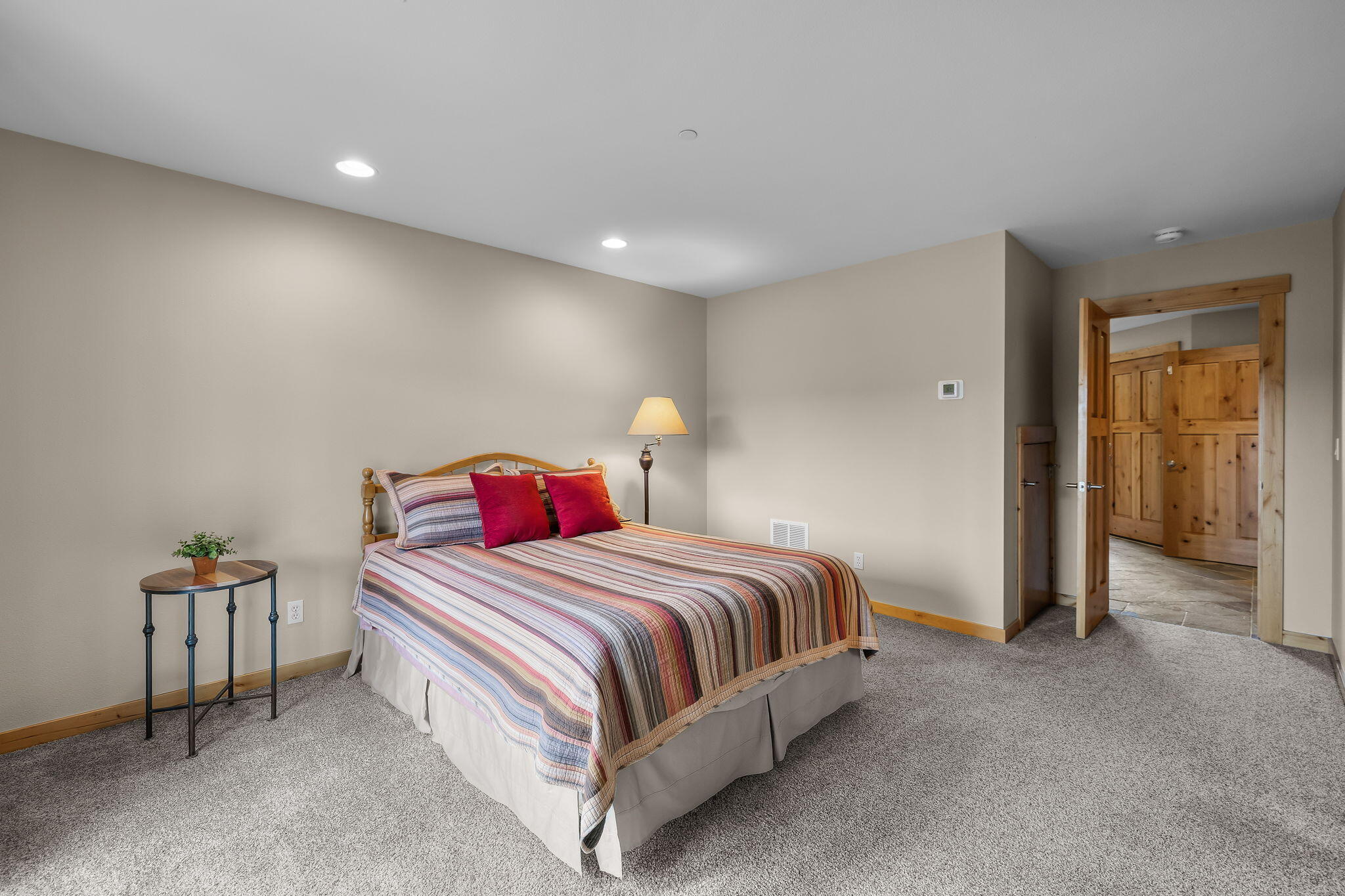 601 Southwest Otter Way Bend, OR 97702 - Photo 44 of 58