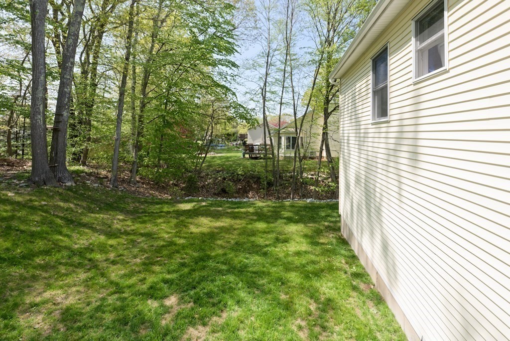5 Hall Road Webster, MA 01570 - Photo 27 of 31 Gallery Image 27