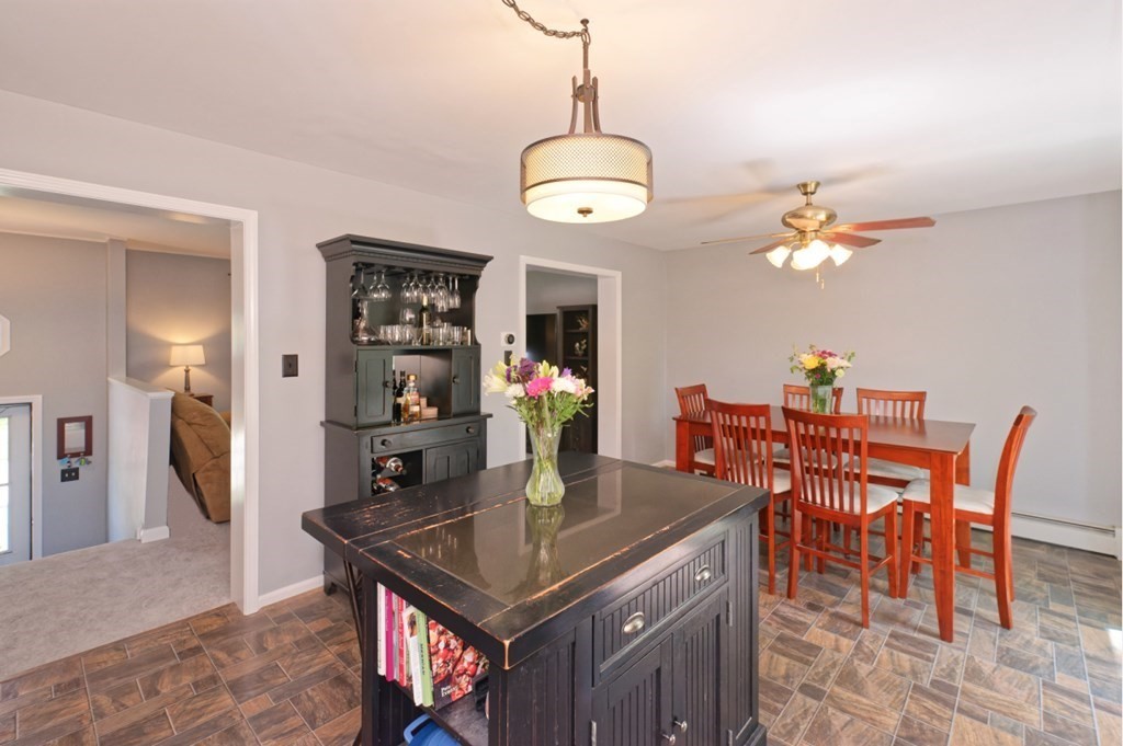5 Hall Road Webster, MA 01570 - Photo 9 of 31 Gallery Image 9