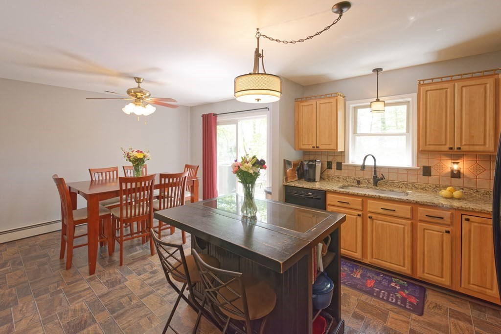 5 Hall Road Webster, MA 01570 - Photo 10 of 31 Gallery Image 10