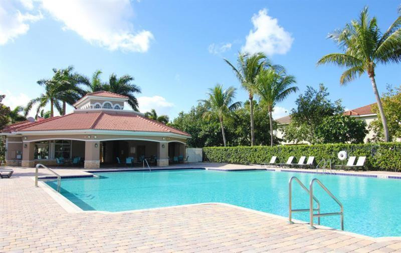 3007 Laurel Ridge Circle, Unit 3007 Riviera Beach, FL 33404 - Photo 21 of 23 Photo 21