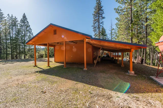$400,000 | 8341 East Side Road, Trinity Center, CA 96091