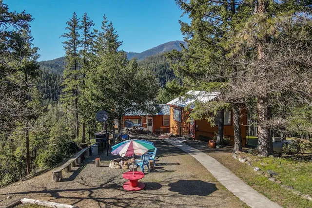 $400,000 | 8341 East Side Road, Trinity Center, CA 96091