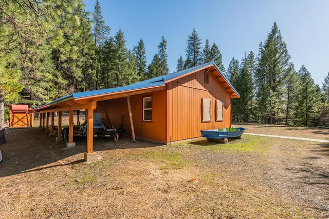 $400,000 | 8341 East Side Road, Trinity Center, CA 96091
