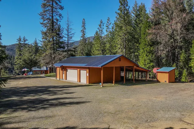 $400,000 | 8341 East Side Road, Trinity Center, CA 96091