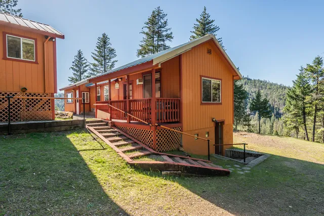 $400,000 | 8341 East Side Road, Trinity Center, CA 96091