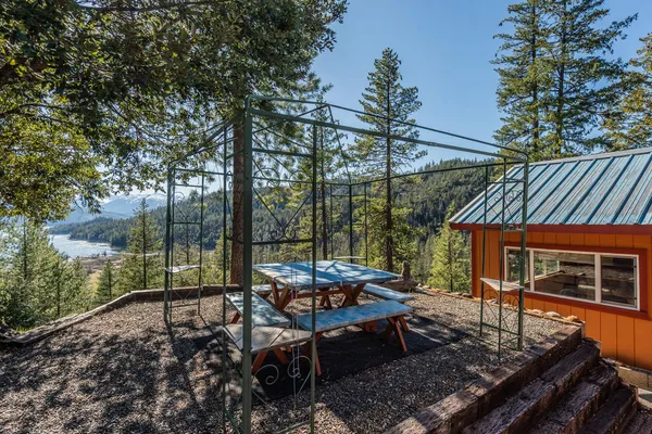 $400,000 | 8341 East Side Road, Trinity Center, CA 96091