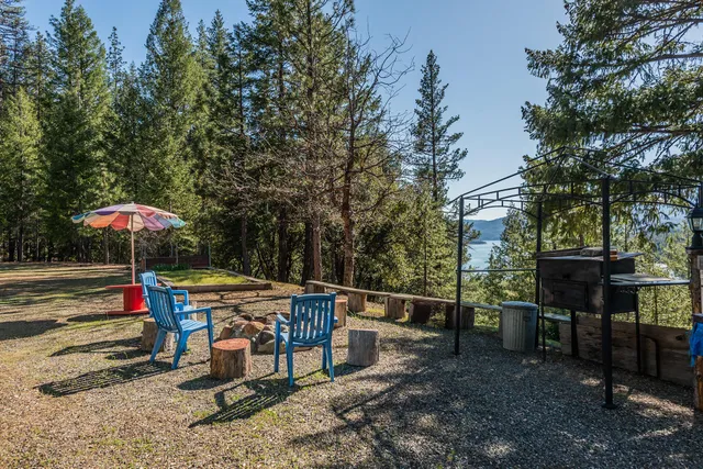 $400,000 | 8341 East Side Road, Trinity Center, CA 96091