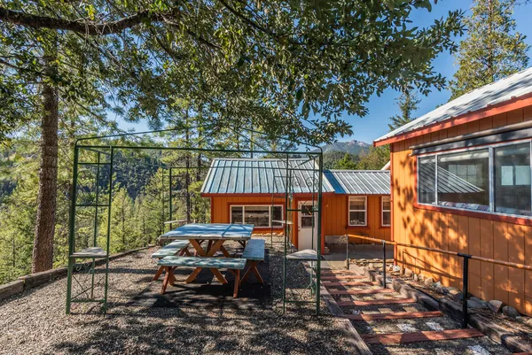 $400,000 | 8341 East Side Road, Trinity Center, CA 96091