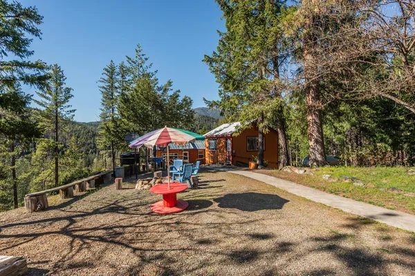 $400,000 | 8341 East Side Road, Trinity Center, CA 96091