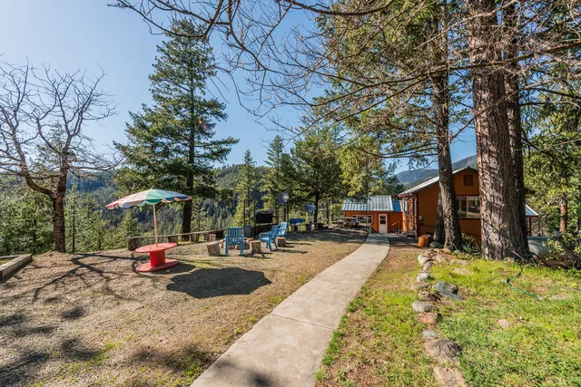 $400,000 | 8341 East Side Road, Trinity Center, CA 96091