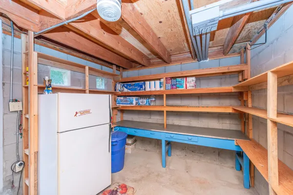 $400,000 | 8341 East Side Road, Trinity Center, CA 96091