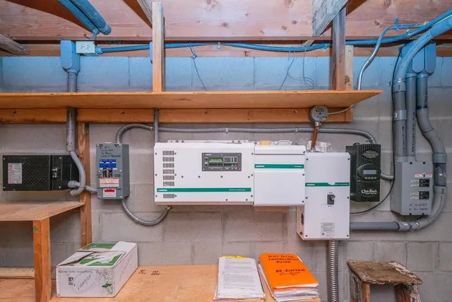 $400,000 | 8341 East Side Road, Trinity Center, CA 96091