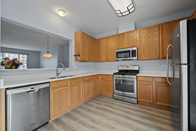 $308,899 | 2295 Twilight Drive, Aurora, IL 60503