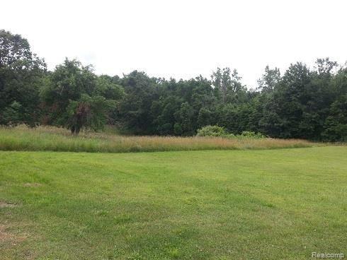 3255 Valentine Road Lapeer, MI 48446 - Photo 22 of 26 u-Property_1.jpg