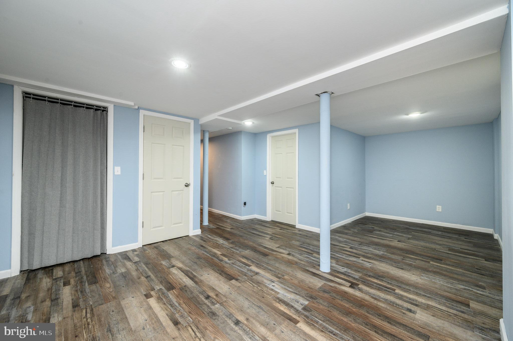 11 Brook Road Kendall Park, NJ 08824 - Photo 36 of 59 Gallery Image 36