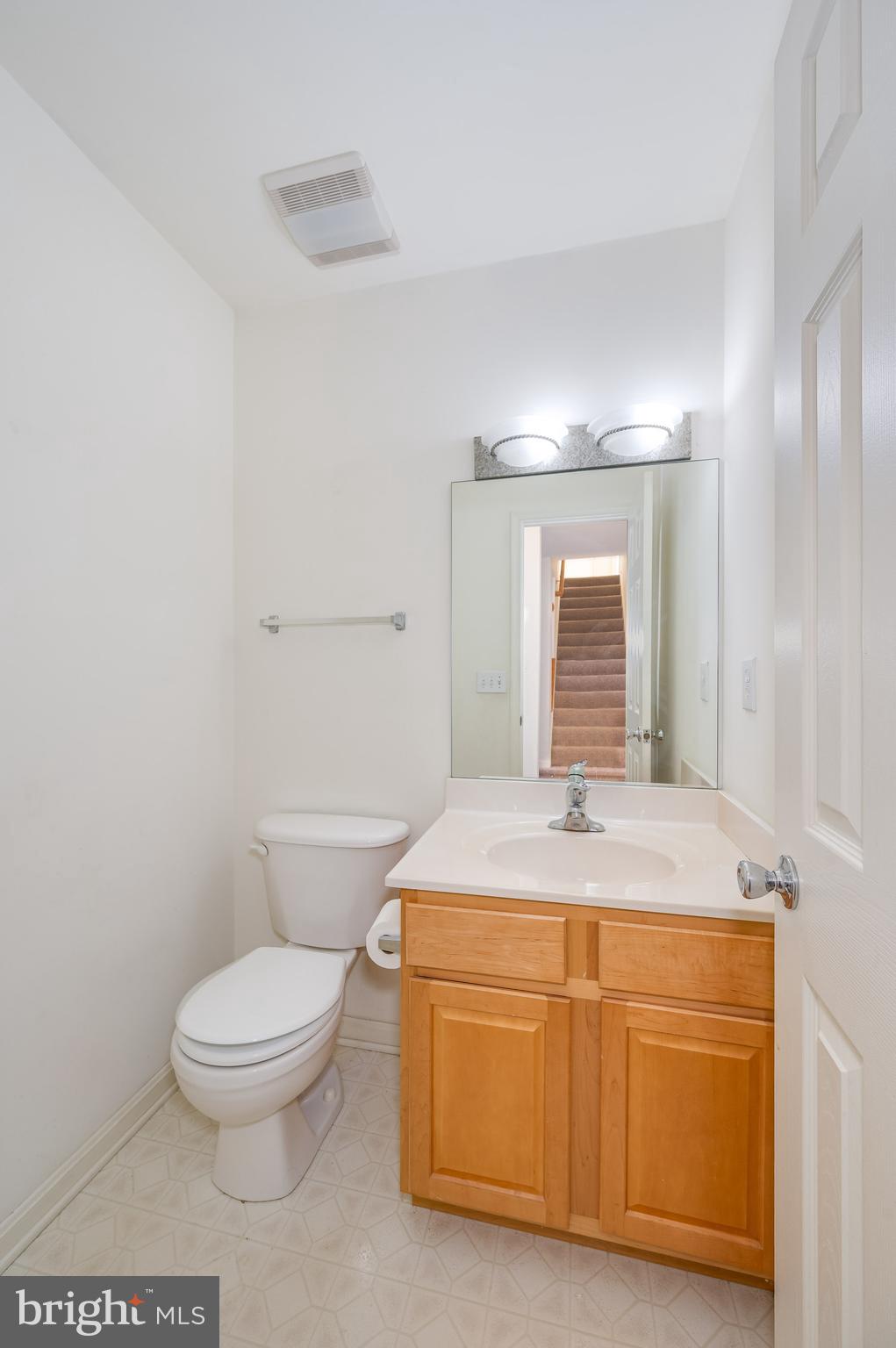 72 Mercer Lane Falling Waters, WV 25419 - Photo 14 of 45 1/2 bath main level