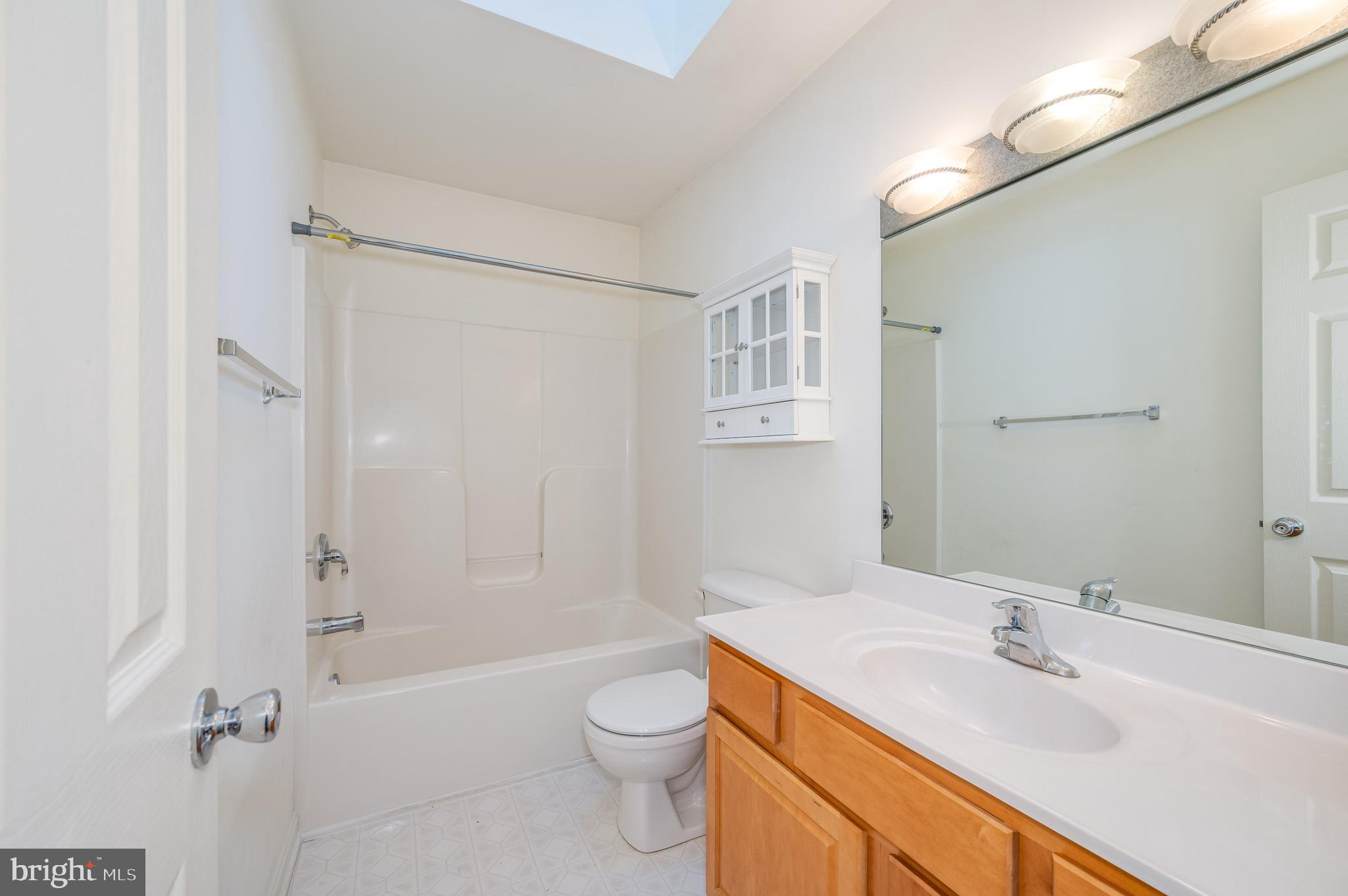 72 Mercer Lane Falling Waters, WV 25419 - Photo 33 of 45 Second level full bath