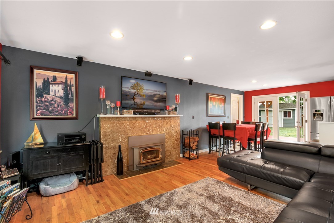 14 224th Street Southwest Bothell, WA 98021 - Photo 2 of 25