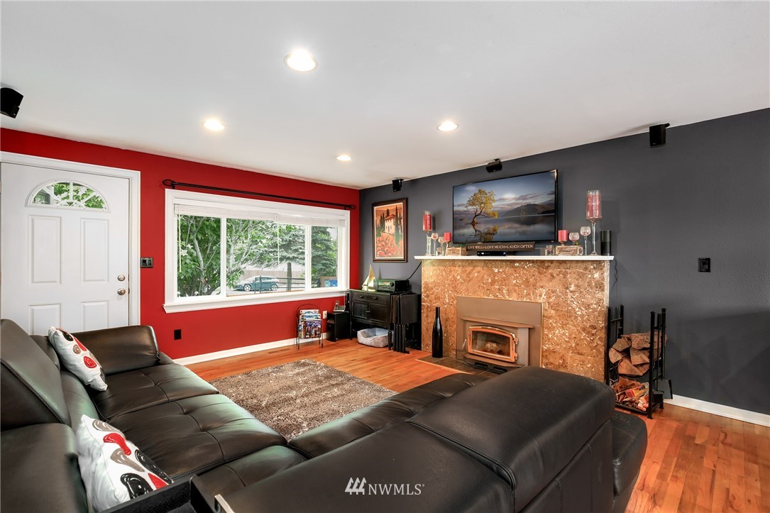 14 224th Street Southwest Bothell, WA 98021 - Photo 3 of 25
