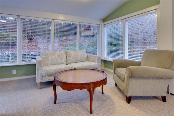 75 Plymouth Road Needham, MA 02492 - Photo 8 of 24 Gallery Image 8