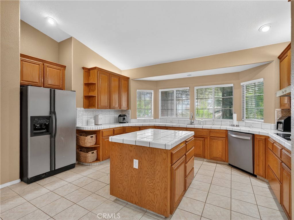 3505 Doubletree Way Madera, CA 93637 - Photo 13 of 45