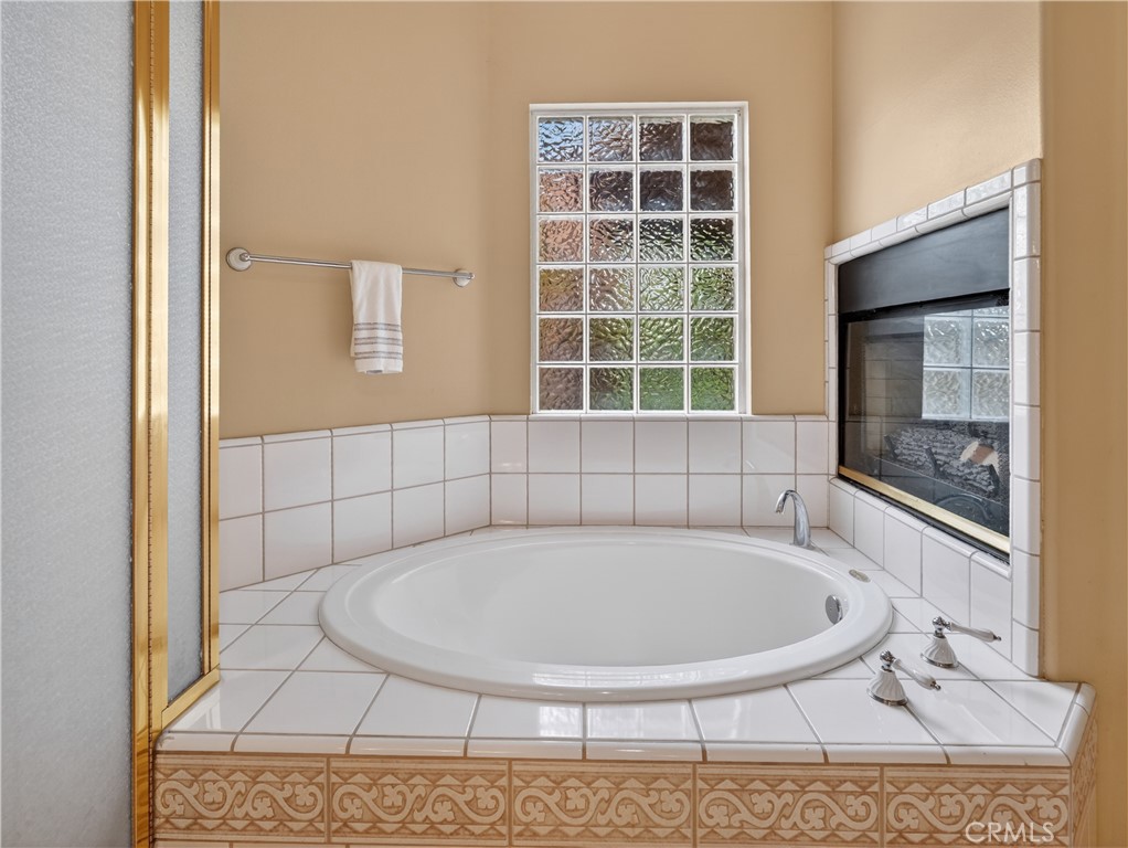 3505 Doubletree Way Madera, CA 93637 - Photo 25 of 45