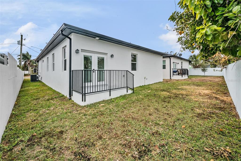 2305 West Kentucky Avenue Tampa, FL 33607 - Photo 24 of 26 a view of a house with backyard
