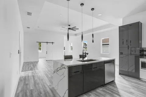 $675,000 | 2305 West Kentucky Avenue, Tampa, FL 33607