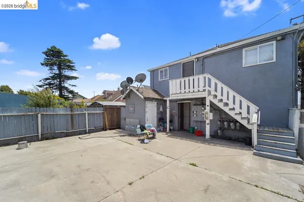 $3,499 | 203 Bissell Avenue, Unit 4, Richmond, CA 94801