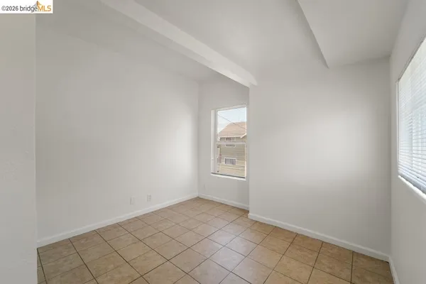 $3,499 | 203 Bissell Avenue, Unit 4, Richmond, CA 94801