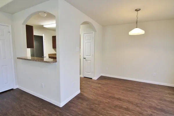 $1,795 | 8914 Santo Domingo, Houston, TX 77017