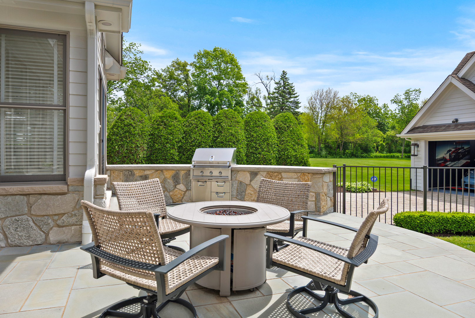 1726 Kay Road Wheaton, IL 60187 - Photo 8 of 50