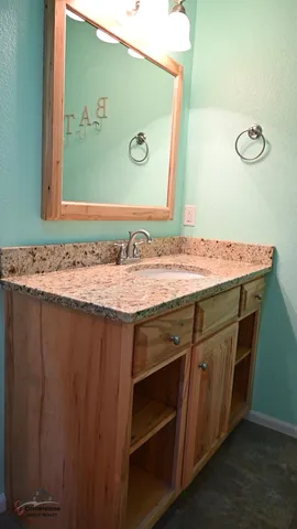 $275,000 | 1403 Pioneer Avenue, Riverton, WY 82501