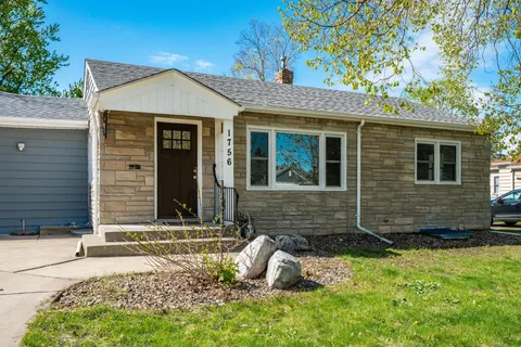 $485,000 | 1756 West Saunders Avenue, St. Paul, MN 55116