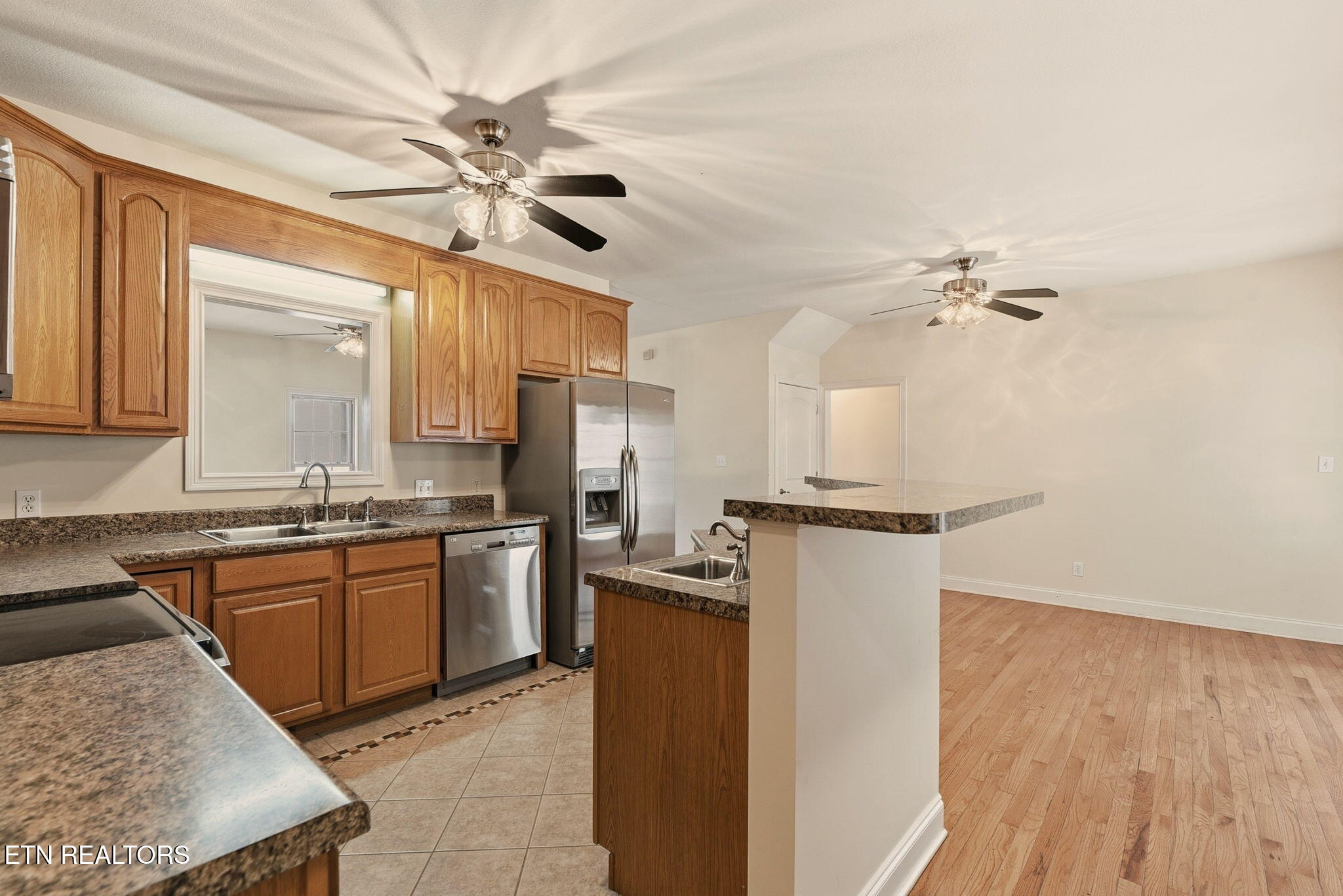 321 West Bullrun Valley Drive Heiskell, TN 37754 - Photo 13 of 58 13-web-or-mls-BllrnVlly321 (18)