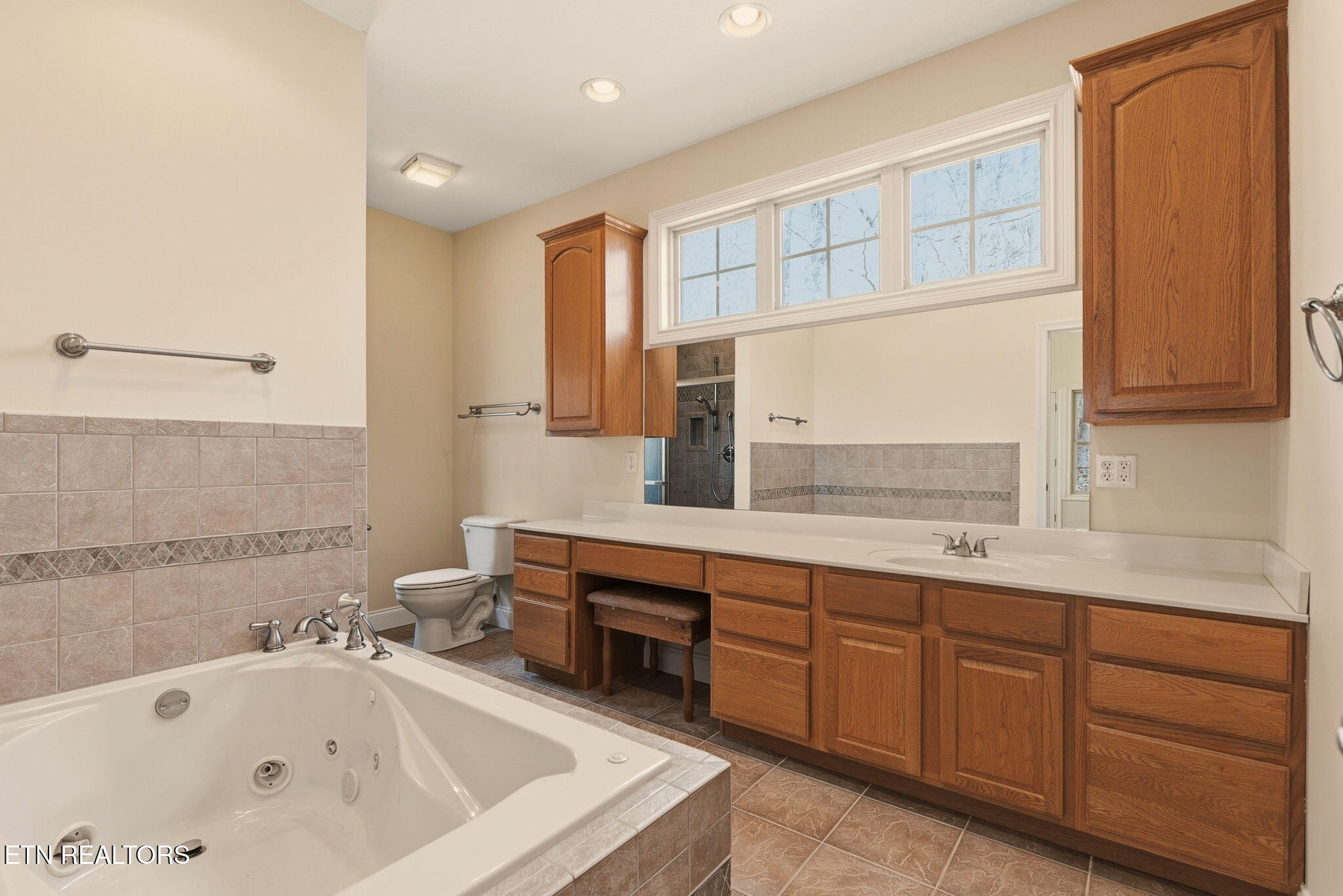 321 West Bullrun Valley Drive Heiskell, TN 37754 - Photo 18 of 58 18-web-or-mls-BllrnVlly321 (12)