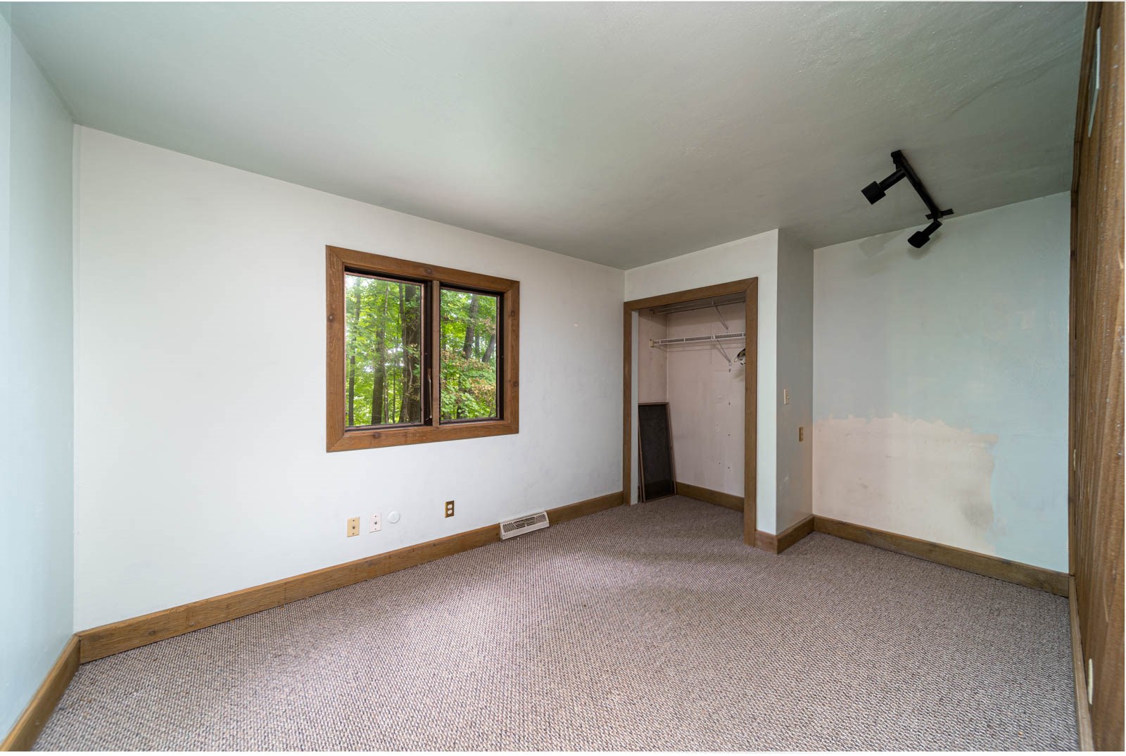 21340 Kern Road South Bend, IN 46614 - Photo 24 of 36 Gallery Image 24