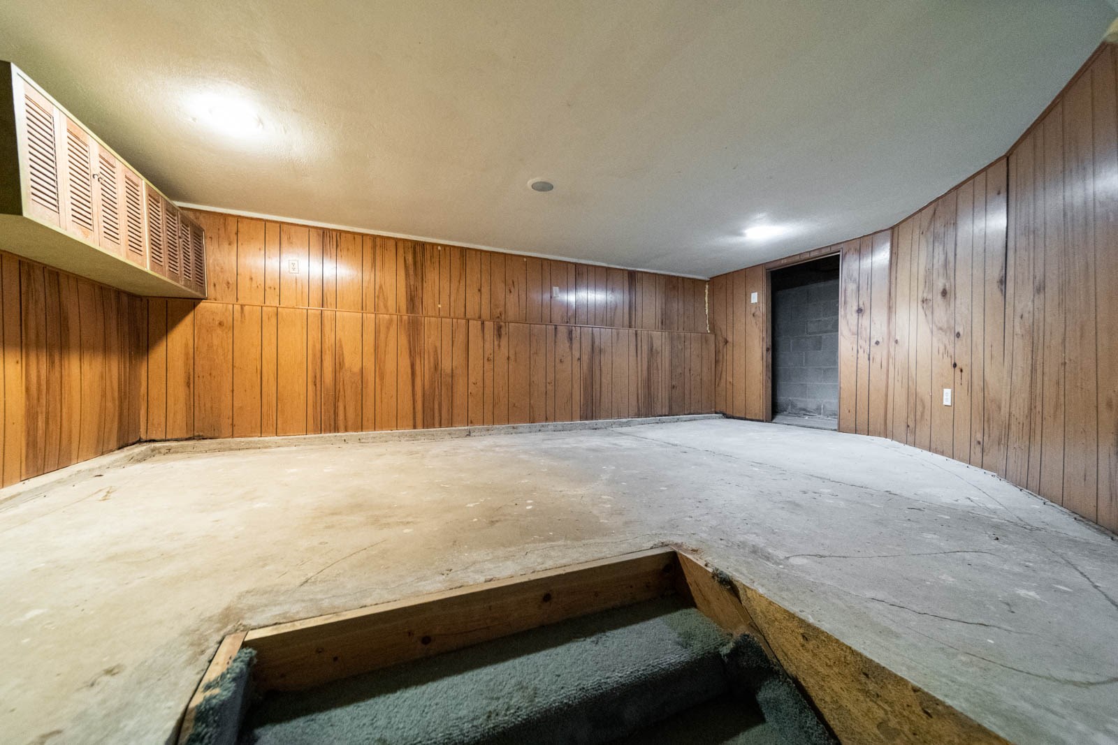 21340 Kern Road South Bend, IN 46614 - Photo 31 of 36 Gallery Image 31