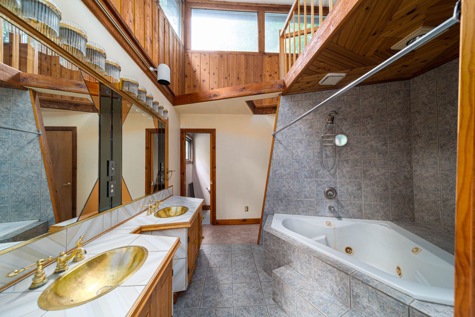 21340 Kern Road South Bend, IN 46614 - Photo 6 of 36 Gallery Image 6