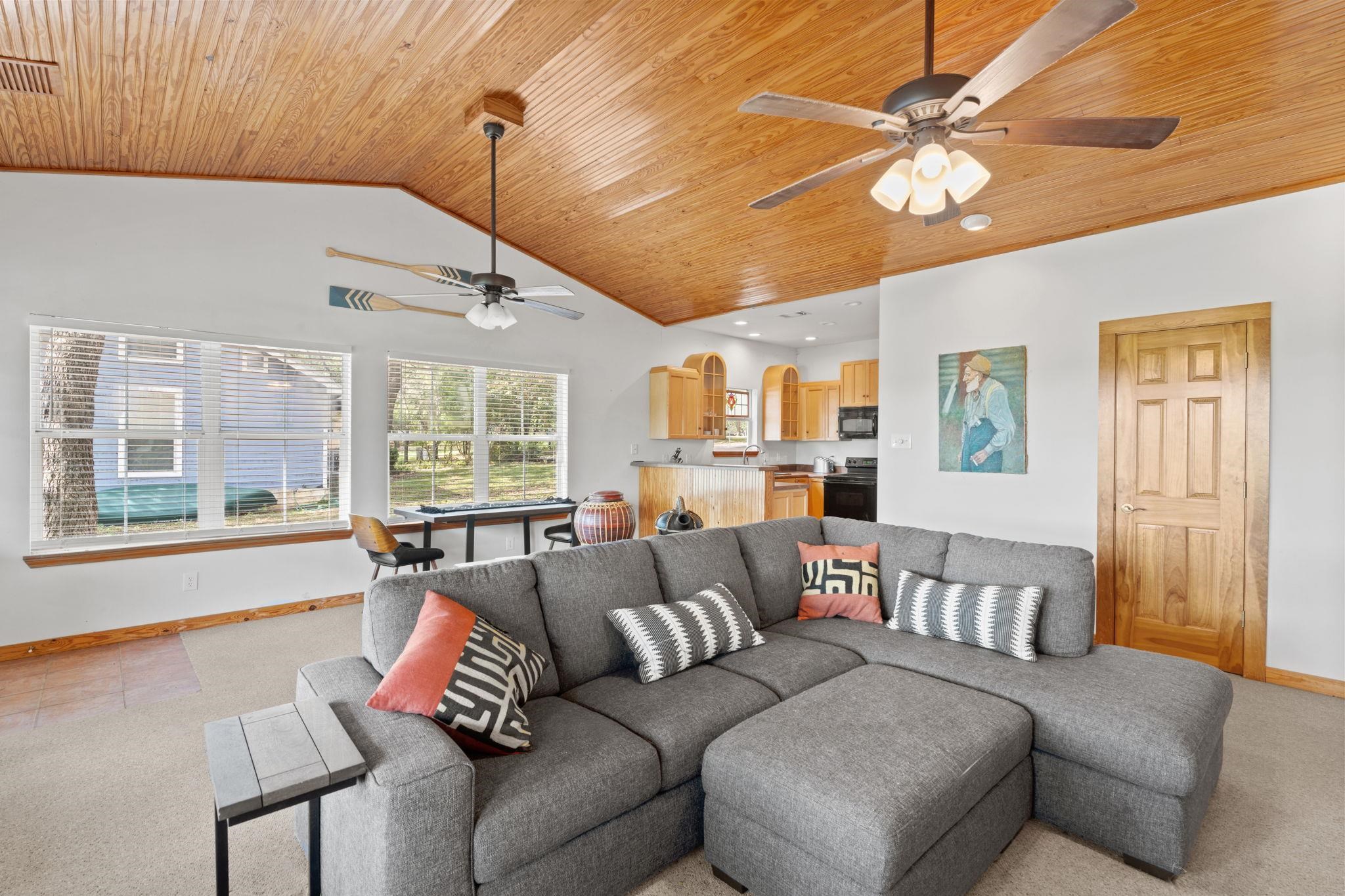 170 Tow Loop Tow, TX 78672 - Photo 11 of 28