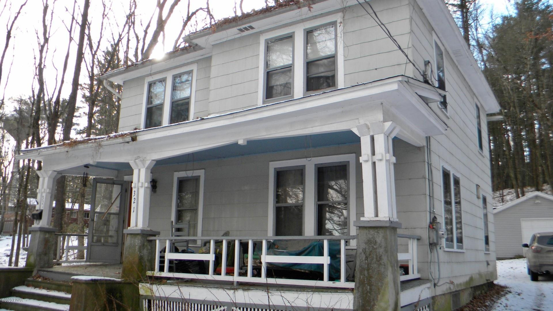 321 Rowe Street Hawley, PA 18428 - Photo 4 of 24 4