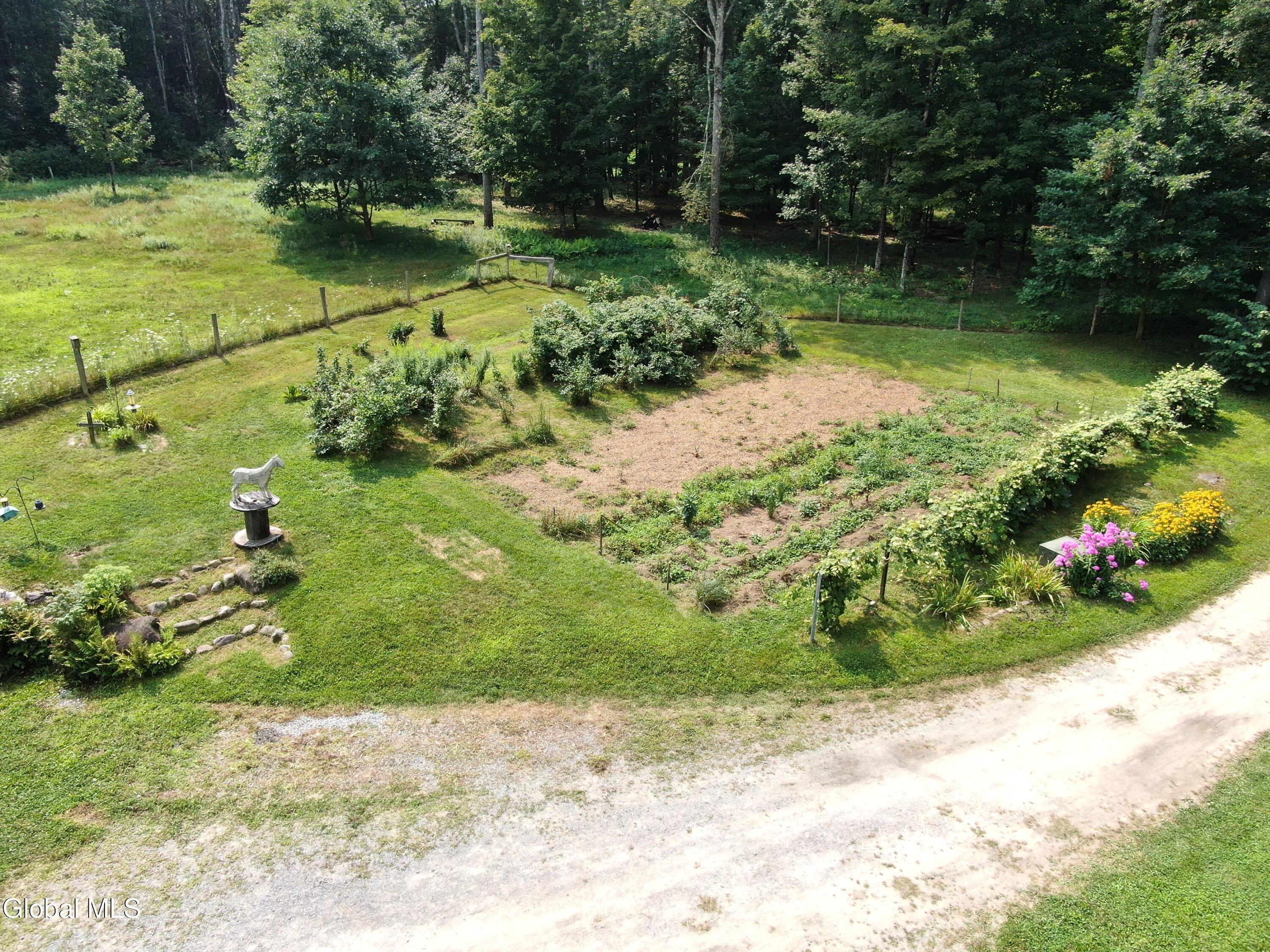 450 South Line Road Galway, NY 12074 - Photo 30 of 40 IMG_6307